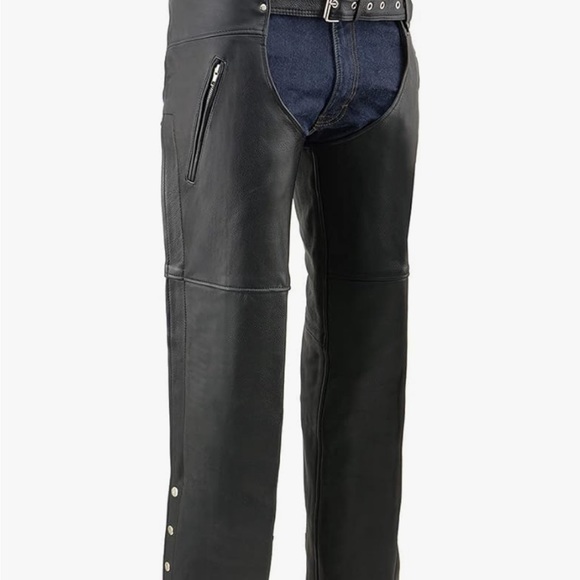 Milwaukee Leather Men’s leather vest and chaps. - Picture 8 of 8